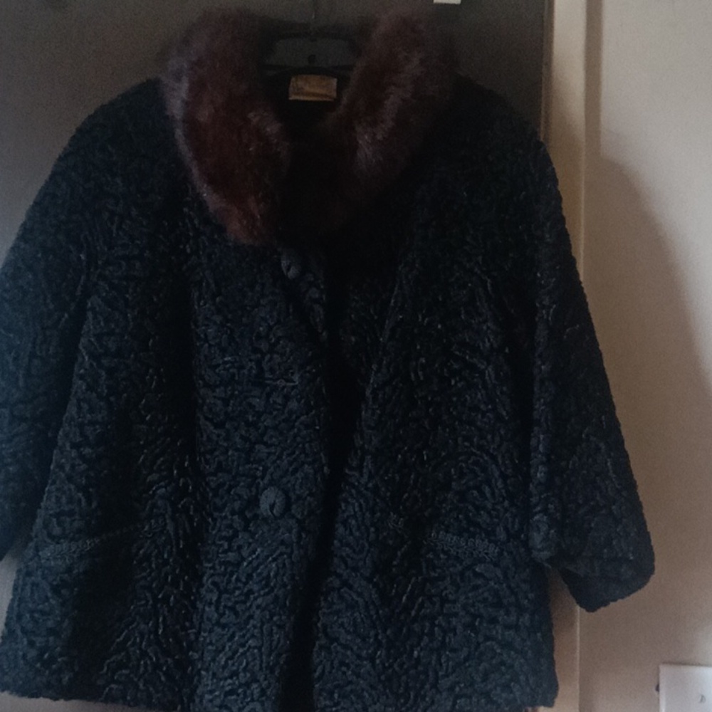 wool coat - Picture 10 of 10